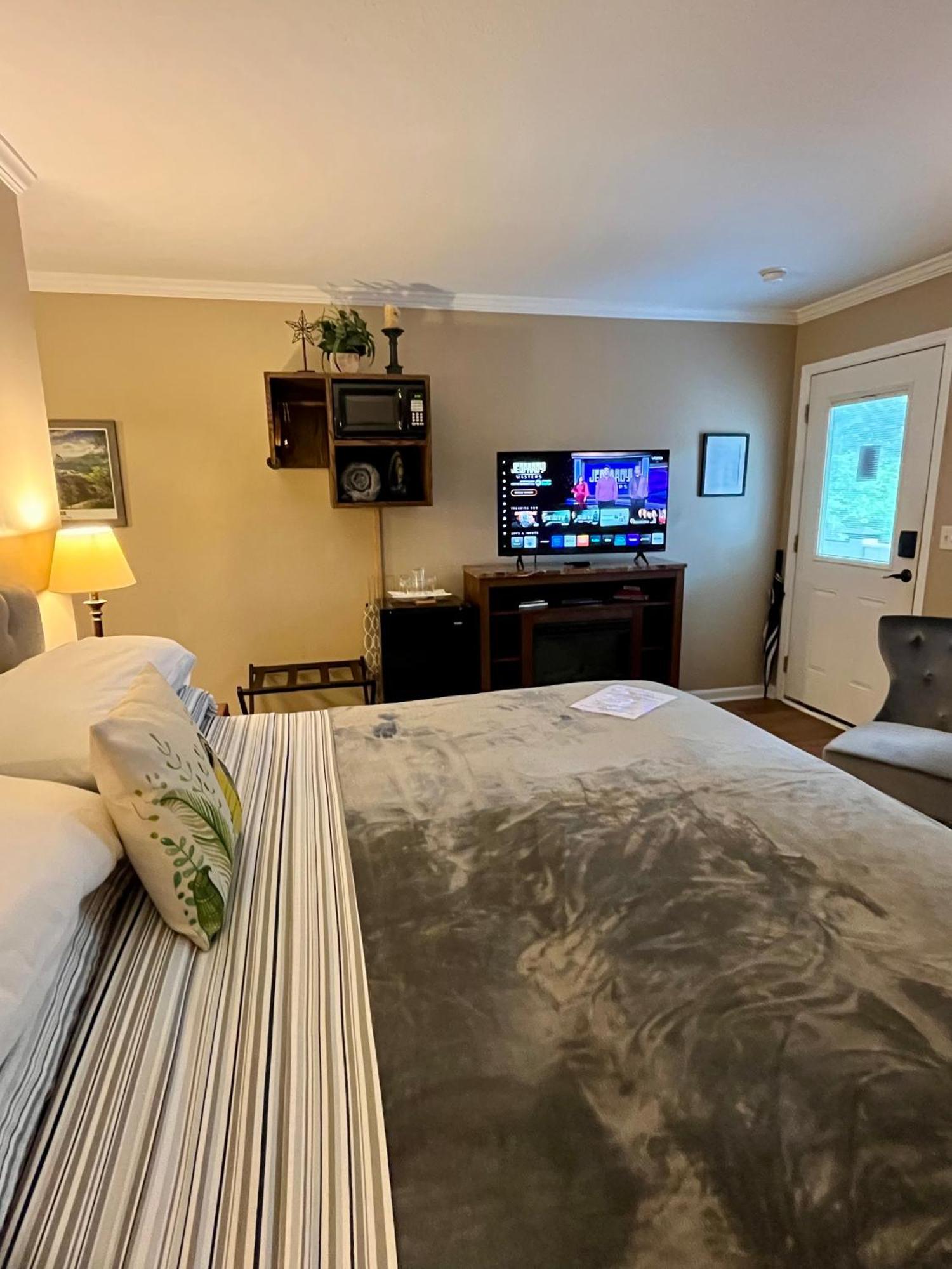 Grafton 3* Lake Lure